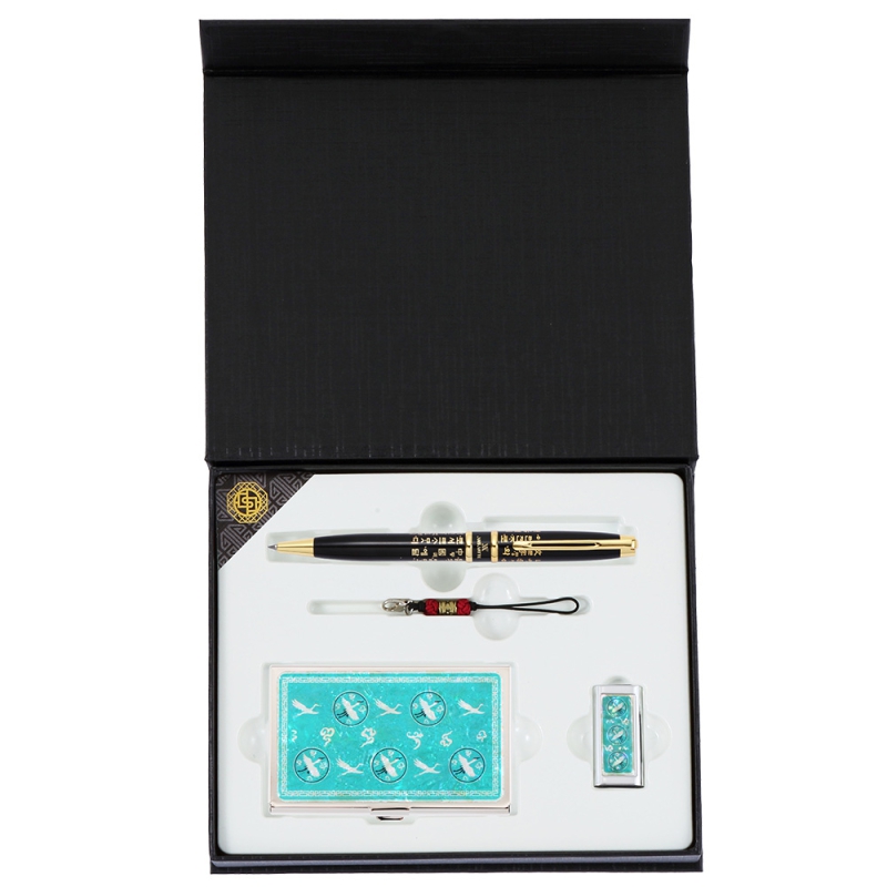 �ƹ���������+û�ڻ󰨿��й��ڰ�����+�ڰ�USB